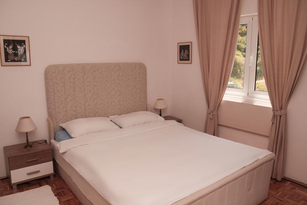 Apartments Antonela Sveti Stefan Exterior photo
